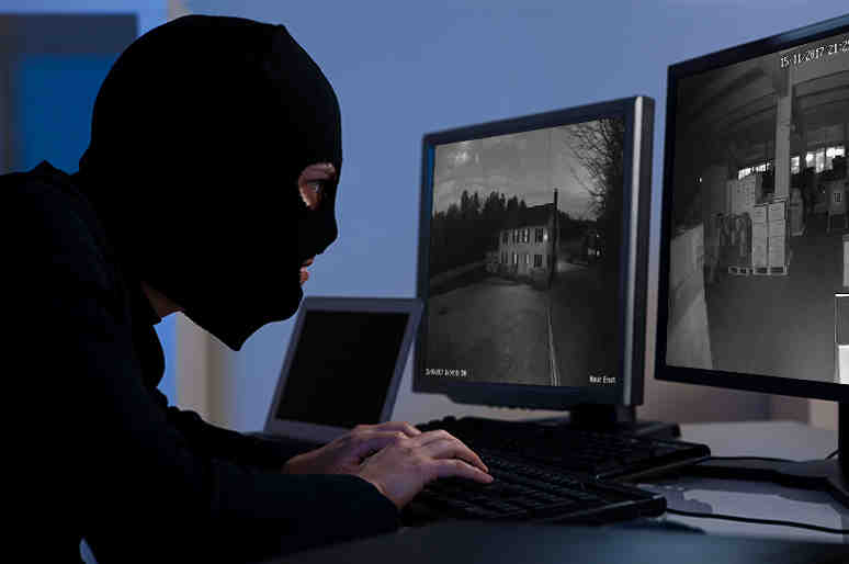 What software do hackers use?